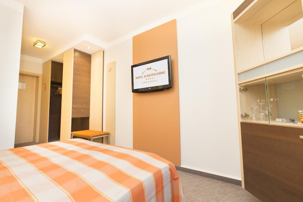 Hotel Scheffelhoehe Bruchsal Exterior photo